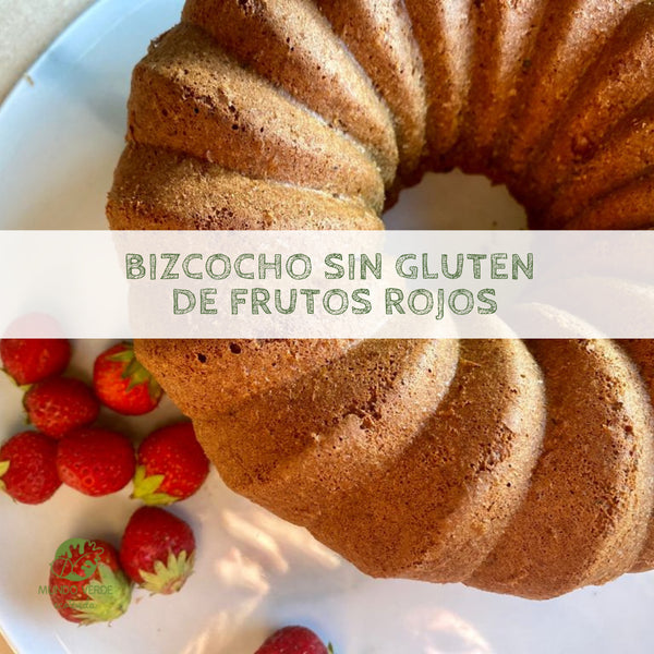 Bizcocho sin gluten de frutos rojos